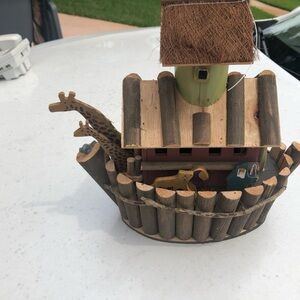 Noah art wooden piece